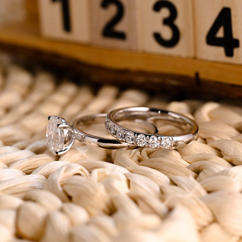 Marquise Cut Cluster Styled Lab Grown Diamond Bridal Ring Set