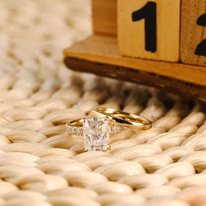 Marquise Cut Cluster Styled Lab Grown Diamond Bridal Ring Set