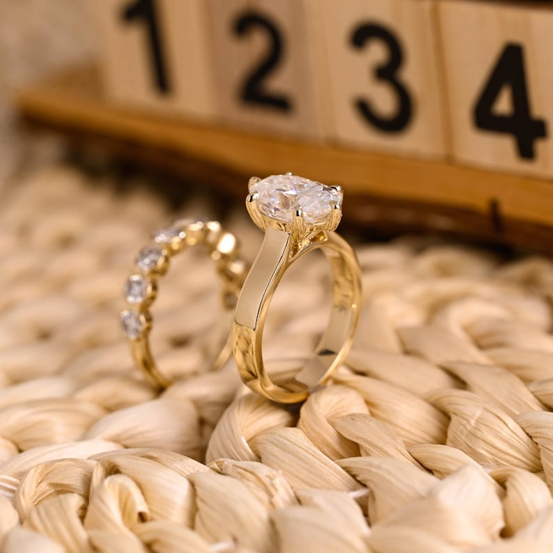 Marquise Cut Cluster Styled Lab Grown Diamond Bridal Ring Set