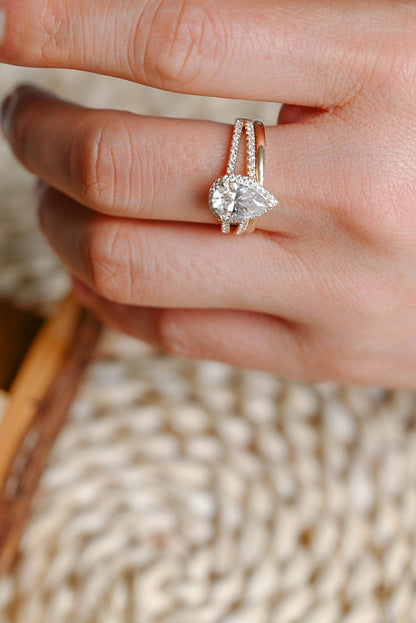Marquise Cut Cluster Styled Lab Grown Diamond Bridal Ring Set