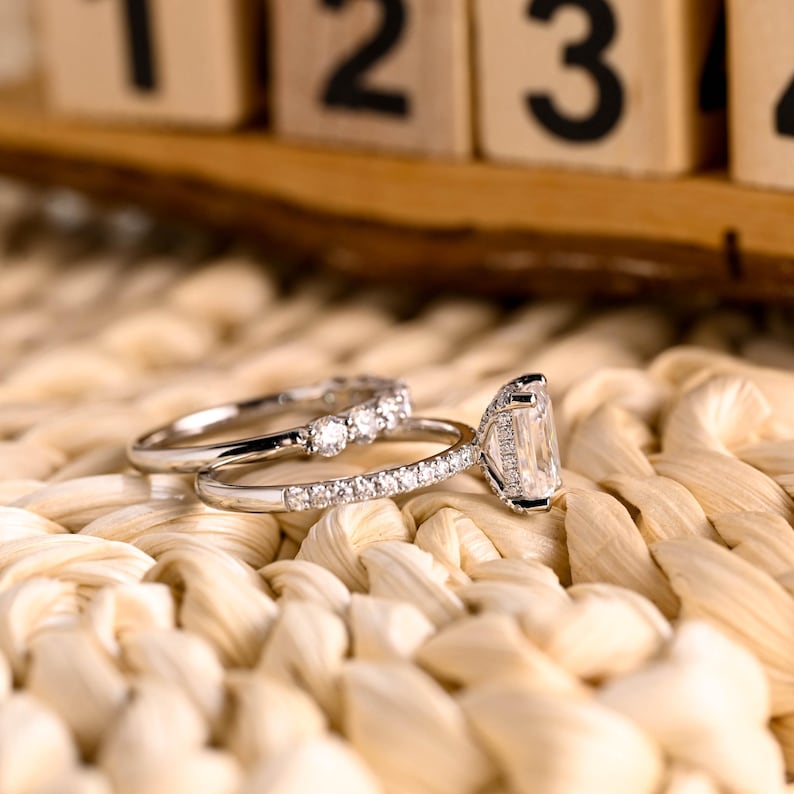 Marquise Cut Cluster Styled Lab Grown Diamond Bridal Ring Set