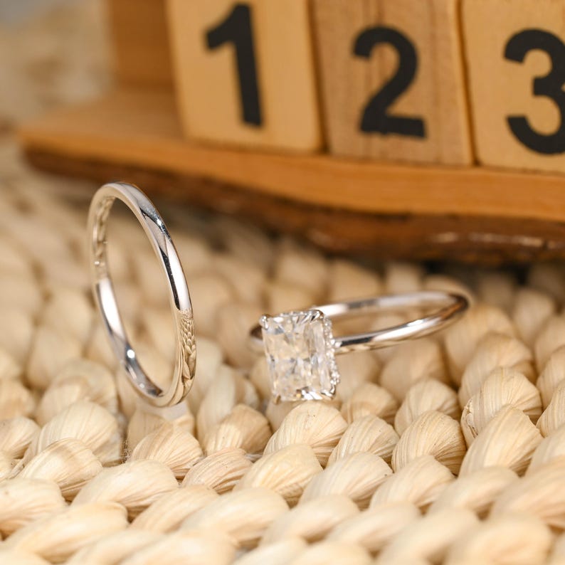 Marquise Cut Cluster Styled Lab Grown Diamond Bridal Ring Set