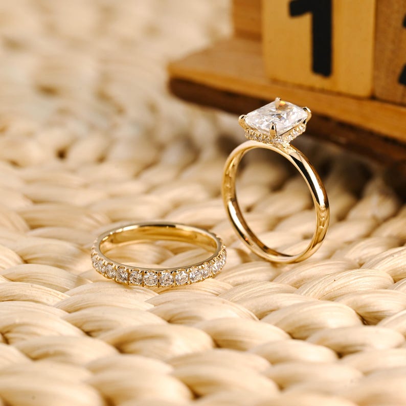 Marquise Cut Cluster Styled Lab Grown Diamond Bridal Ring Set
