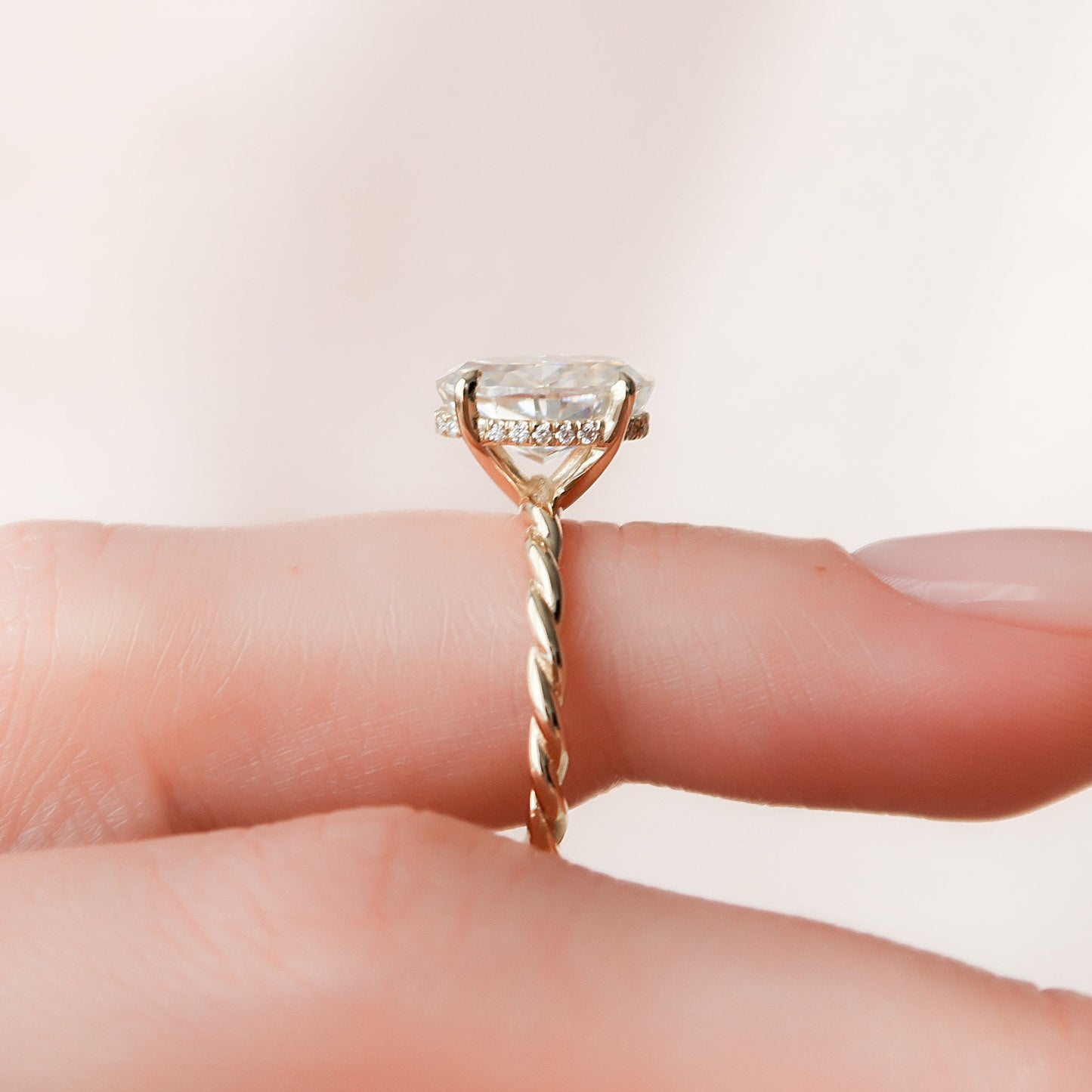 2.0 CT Oval Twisted Shank & Hidden Halo Moissanite Engagement Ring 6