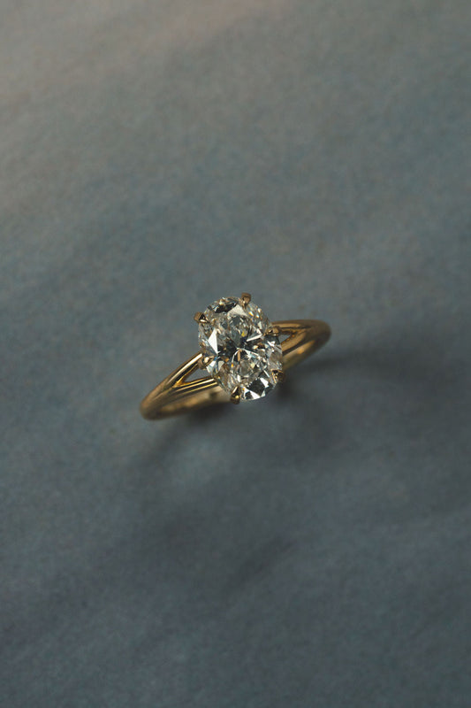 2 CT Round Three Stones Lab Grown Diamond Engagement Ring