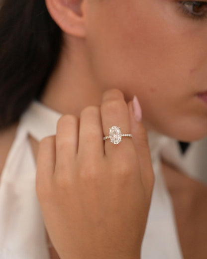 2 CT Round Three Stones Lab Grown Diamond Engagement Ring
