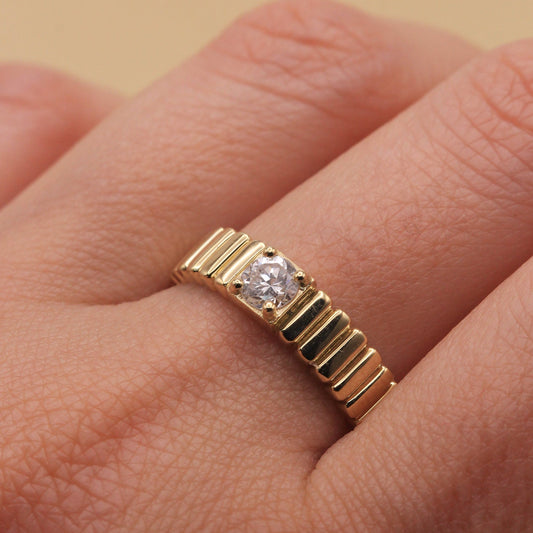 2 CT Round Three Stones Lab Grown Diamond Engagement Ring