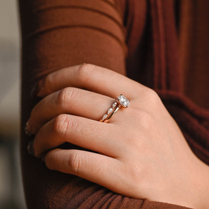 2 CT Round Three Stones Lab Grown Diamond Engagement Ring
