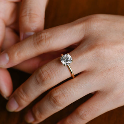 2 CT Round Three Stones Lab Grown Diamond Engagement Ring