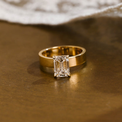 2 CT Round Three Stones Lab Grown Diamond Engagement Ring