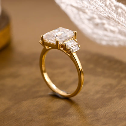 2 CT Round Three Stones Lab Grown Diamond Engagement Ring