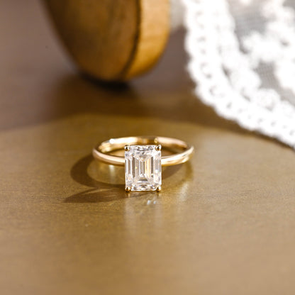 2 CT Round Three Stones Lab Grown Diamond Engagement Ring