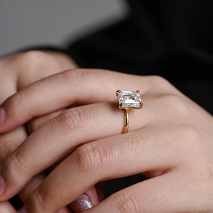 2 CT Round Three Stones Lab Grown Diamond Engagement Ring