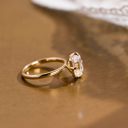 2 CT Round Three Stones Lab Grown Diamond Engagement Ring