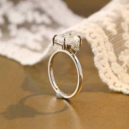 2 CT Round Three Stones Lab Grown Diamond Engagement Ring