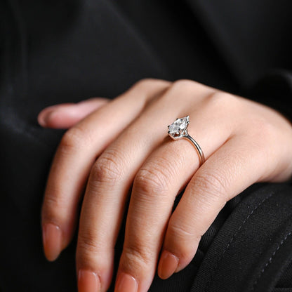 2 CT Round Three Stones Lab Grown Diamond Engagement Ring