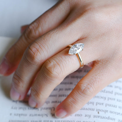 2 CT Round Three Stones Lab Grown Diamond Engagement Ring