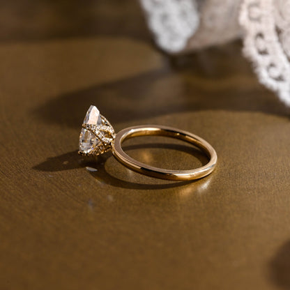 2 CT Round Three Stones Lab Grown Diamond Engagement Ring