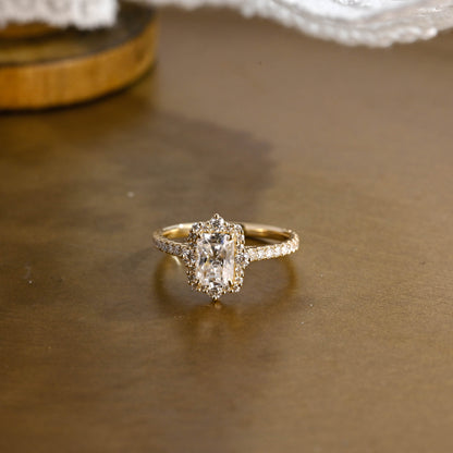 2 CT Round Three Stones Lab Grown Diamond Engagement Ring