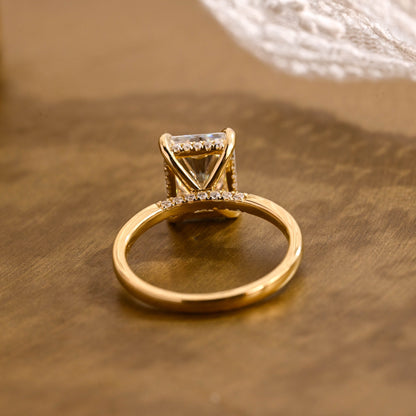 2 CT Round Three Stones Lab Grown Diamond Engagement Ring