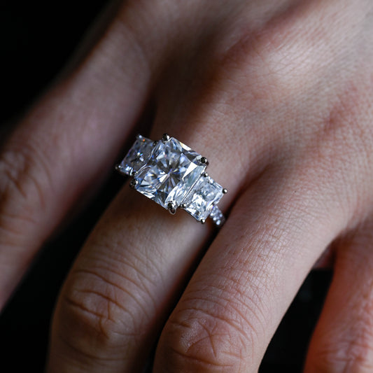 2 CT Round Three Stones Lab Grown Diamond Engagement Ring