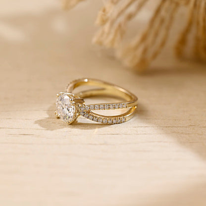 2 CT Round Three Stones Lab Grown Diamond Engagement Ring