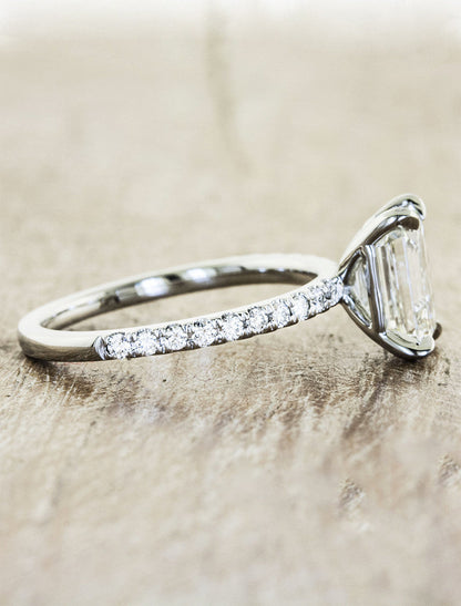2 CT Round Three Stones Lab Grown Diamond Engagement Ring