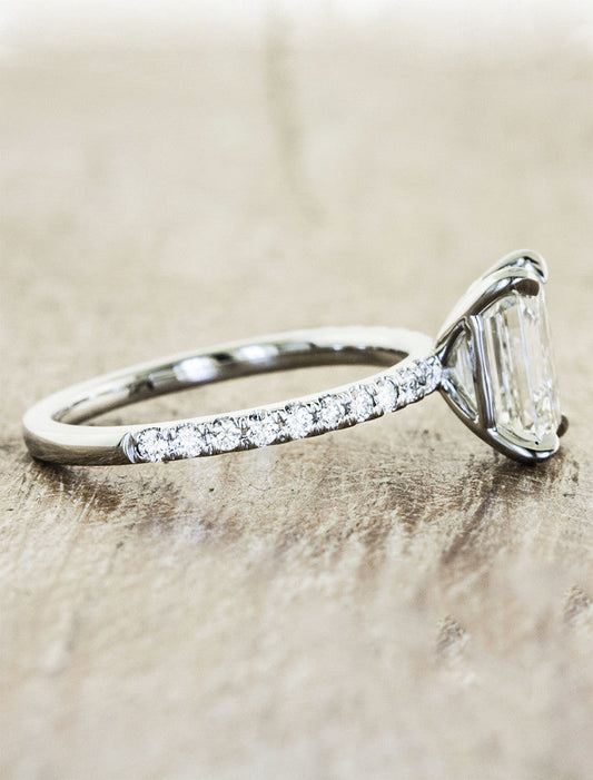 2 CT Round Three Stones Lab Grown Diamond Engagement Ring