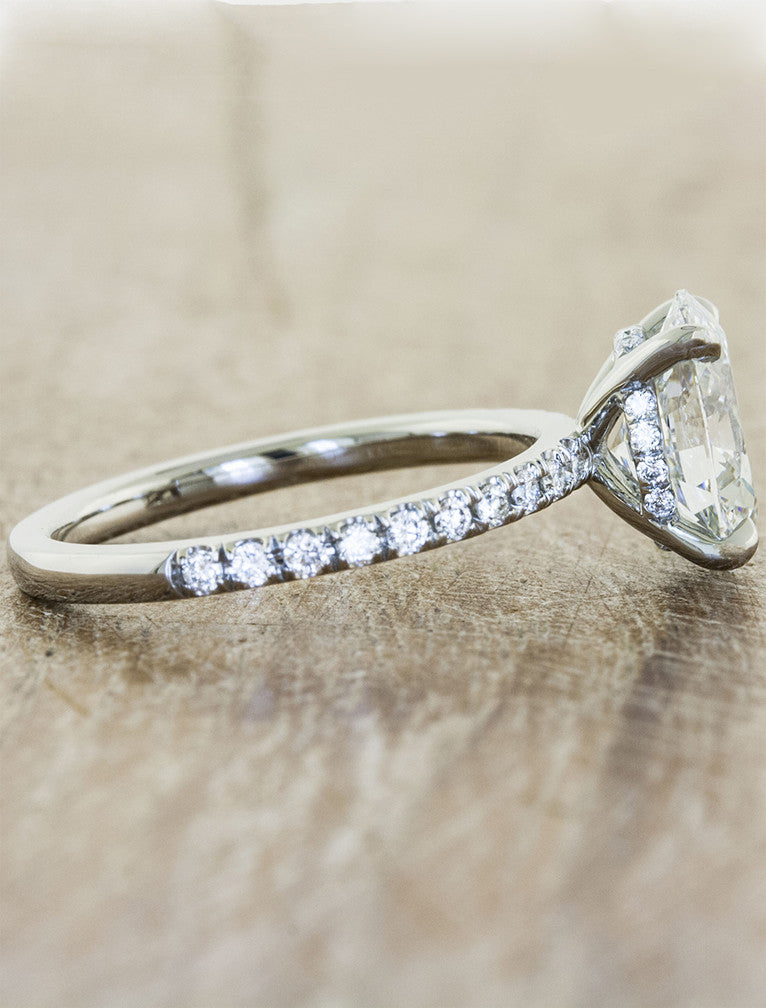 2 CT Round Three Stones Lab Grown Diamond Engagement Ring