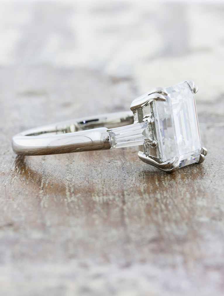 2 CT Round Three Stones Lab Grown Diamond Engagement Ring