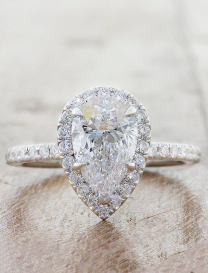 2 CT Round Three Stones Lab Grown Diamond Engagement Ring