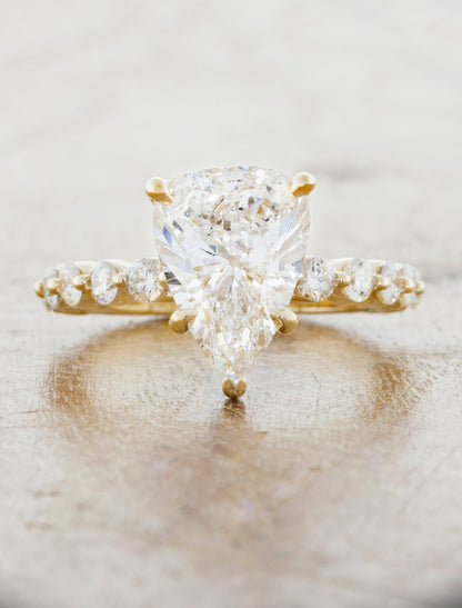 2 CT Round Three Stones Lab Grown Diamond Engagement Ring
