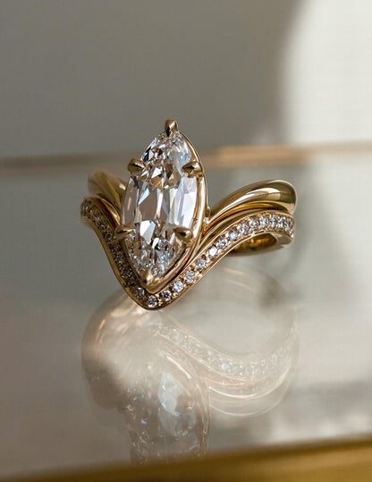 2 CT Antique Moval Lab Grown Engagement Ring with V Pave Stacking Band